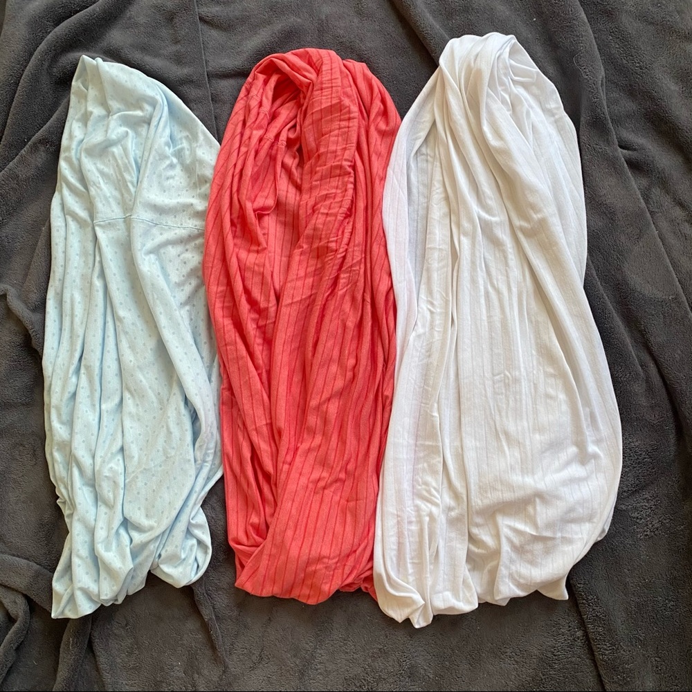 Nike scarf bundle